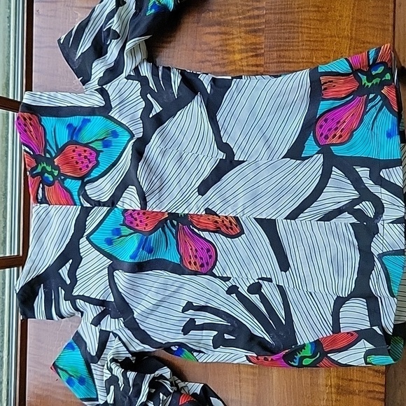 ALBERTO MAKALI SILK BLOUSE - Picture 6 of 9